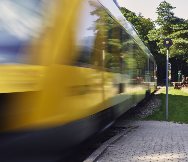 Spørgsmål til Lokaltogs organisation og ledelse? Ring på 70 20 00 54.