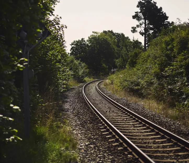 Har du opgaver nær banen?